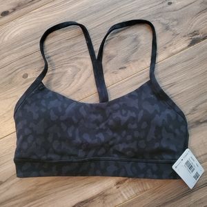 NWT Lululemon Flow Y Bra